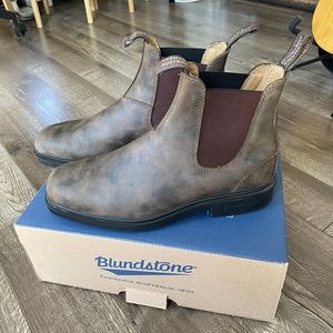 BLUNDSTONE 1306: Dress Rustic Brown